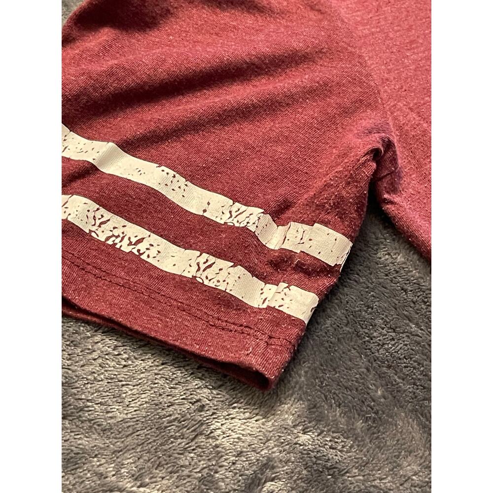 Warner Bros. Harry Potter Gryffindor Quidditch Womens Shirt Size Large Maroon - Picture 7 of 7